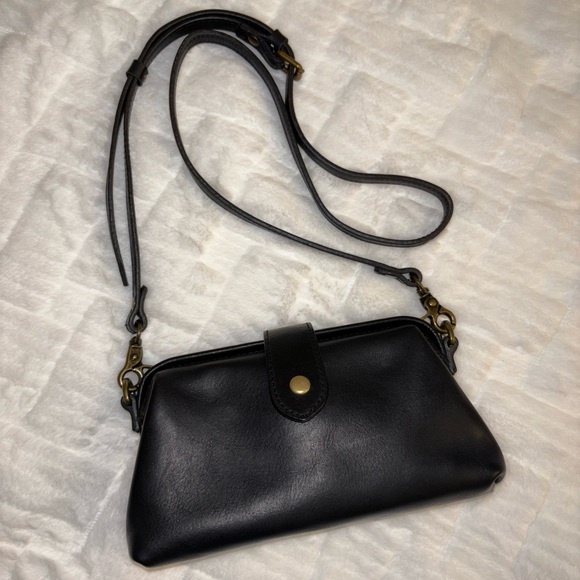 Vintage style Doctor Black Leather Crossbody - Picture 2 of 11